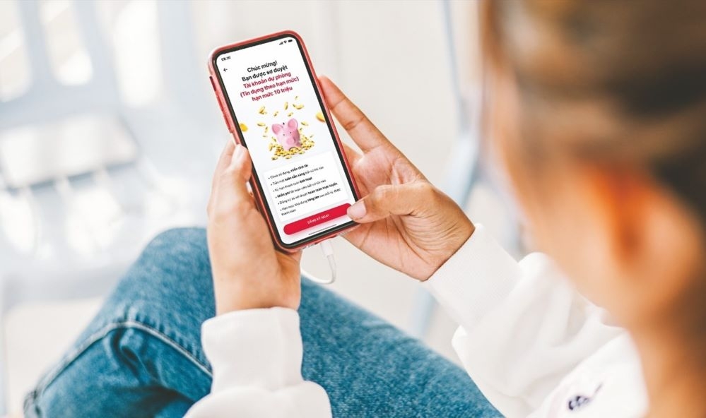 Cảnh báo nhiều app cho vay tiền không được cơ quan nhà nước quản lý, dẫn đến nhiều trường hợp người tiêu dùng bị “sập bẫy” tín dụng đen (Ảnh minh họa: Int)