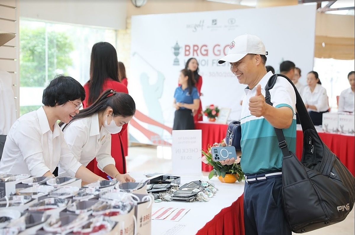 Gôn thủ hào hứng tham gia sự kiện 2022 BRG Golf Hanoi Festival.