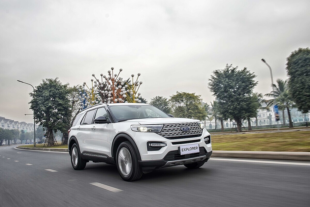Ford Explorer Hoàn Toàn Mới.