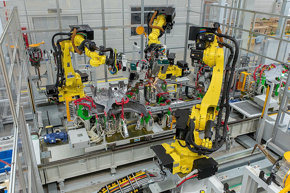 Xưởng hàn tối đa hoá robot và tự động hoá