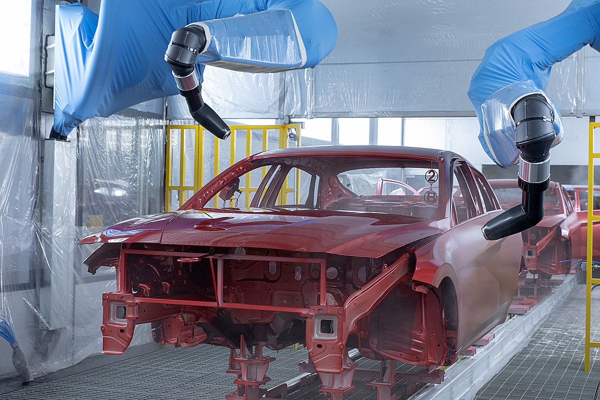 Xưởng sơn robot với phương pháp 3C1B.