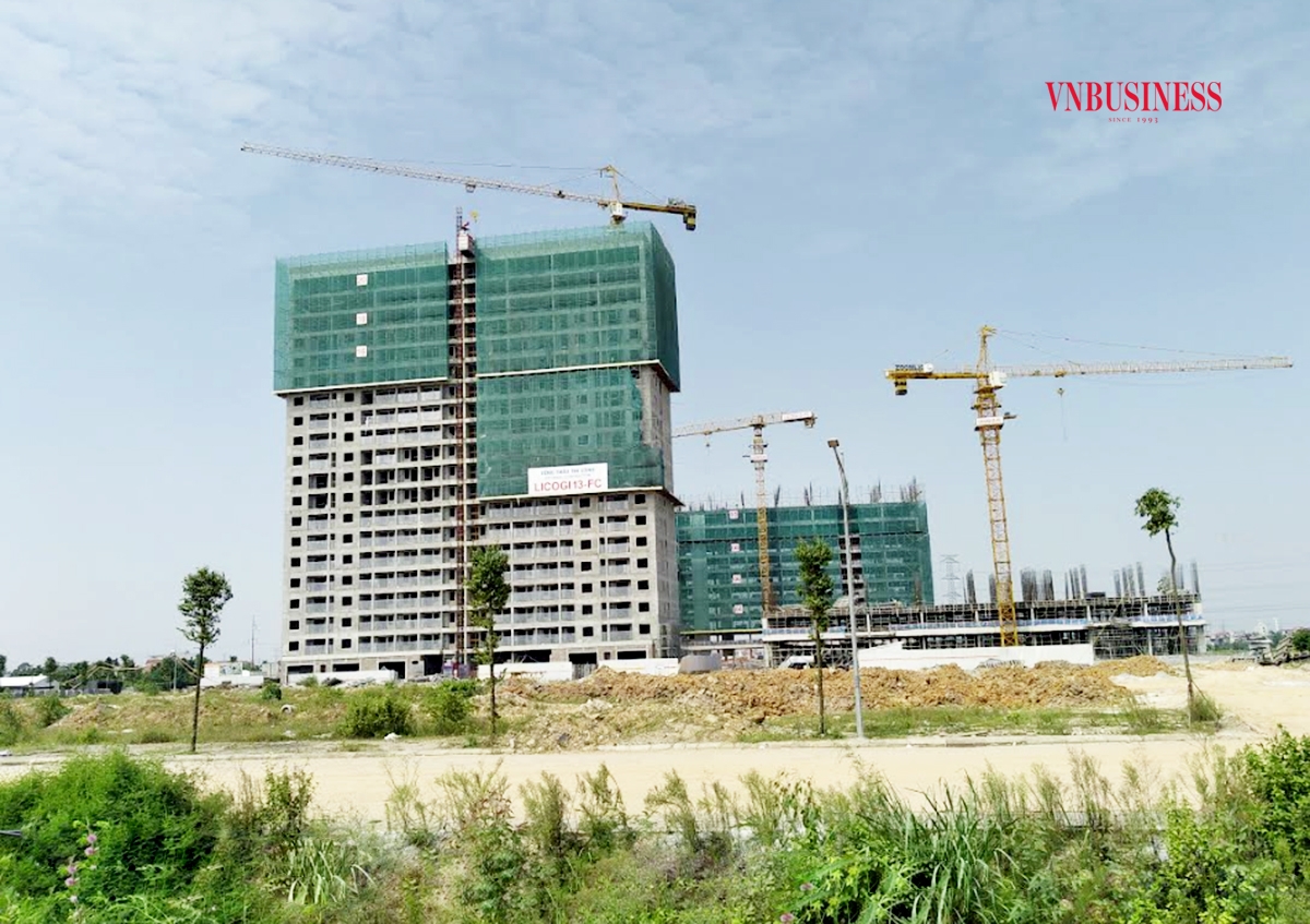 Nhiều khó khăn đang tạo sức ép lớn lên các doanh nghiệp ngành xây dựng trong năm 2022.