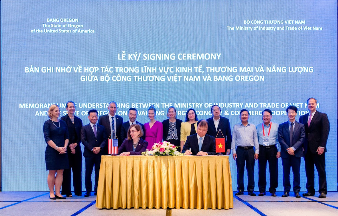 Lễ ký kết bản ghi nhớ hợp tác.