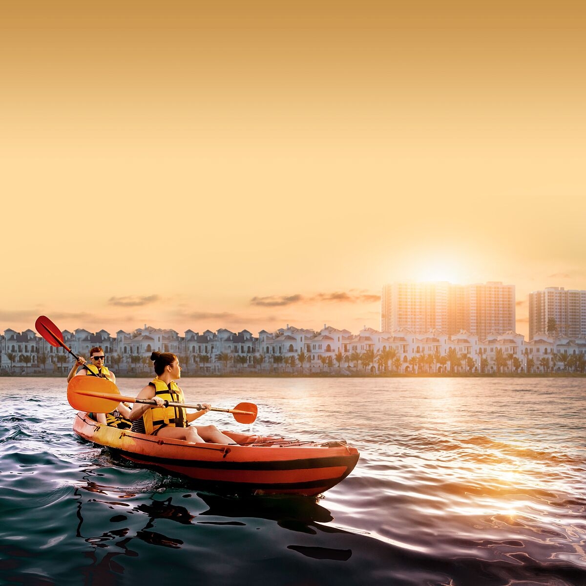 Bất động sản nhà ở tăng trưởng tích cực.