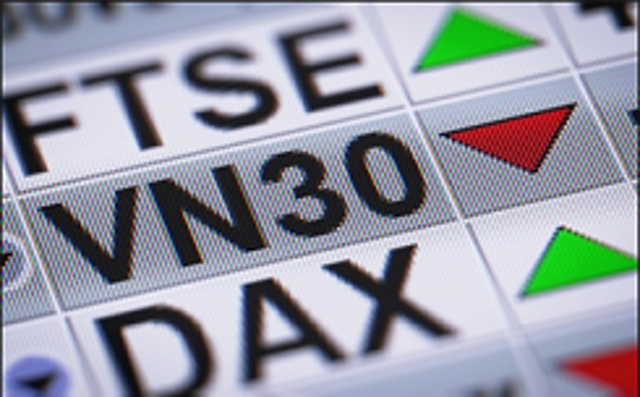 Hiệu suất của VN30 đang có vẻ diễn biến ngày càng “tệ” so với VN-Index. (Ảnh minh họa)