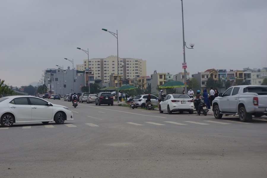 Nhiều cá nhân vẫn rao bán dự án chưa đủ điều kiện pháp lý tại dự án mặt bằng 2865 (Hồ Sen), TP Thanh Hóa đầu năm 2022.