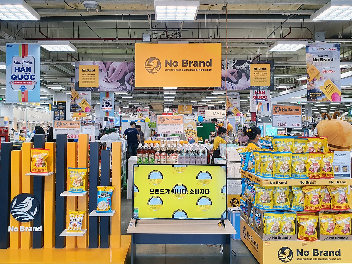 No Brand nhận được sự yêu thích từ khách hàng nhờ tập trung vào yếu tố sản phẩm chất lượng và giá rẻ.