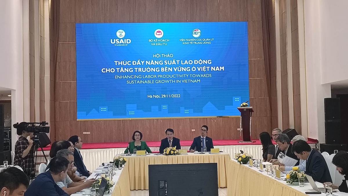 Hội thảo Thúc đẩy năng suất lao động cho tăng trưởng bền vững ở Việt Nam.