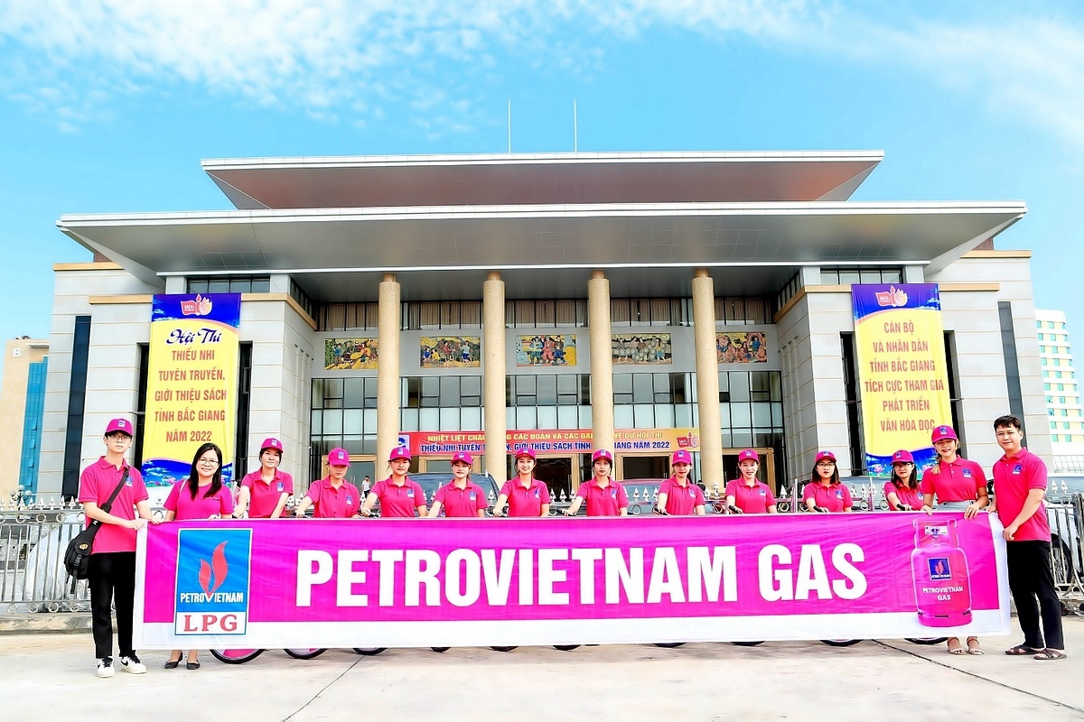 Tôn vinh PETROVIETNAM GAS - thương hiệu bền vững và uy tín trên thị trường gas.