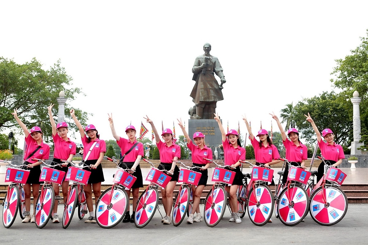 Chào mừng 22 năm thành lập PV GAS LPG, các đoàn xe cổ động đã có mặt tại nhiều tỉnh thành trong cả nước.