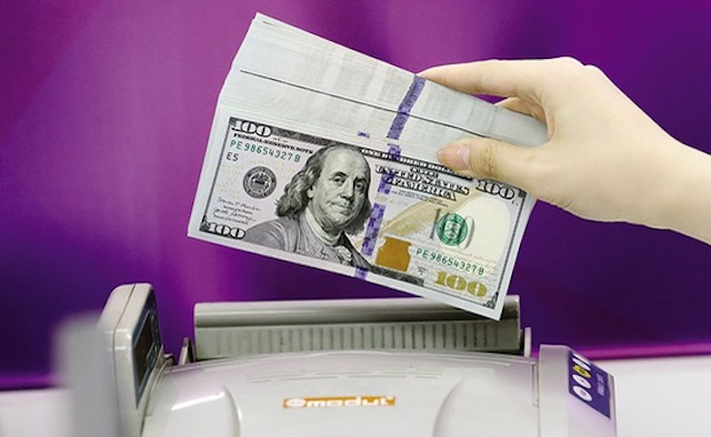 Dự báo lượng kiều hối chuyển về TP. Hồ Chí Minh duy trì bằng mức của năm 2021, khoảng 7 tỷ USD trong năm 2022.