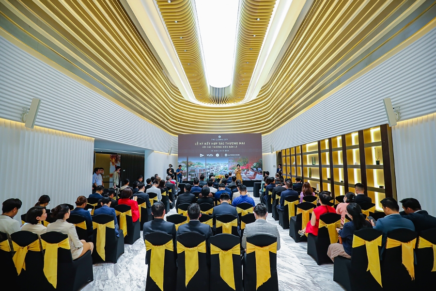 Lễ ký kết diễn ra ngay sau sự kiện khai trương Sales Gallery kiêm Lifestyle hub lớn nhất Việt Nam tại The Global City.