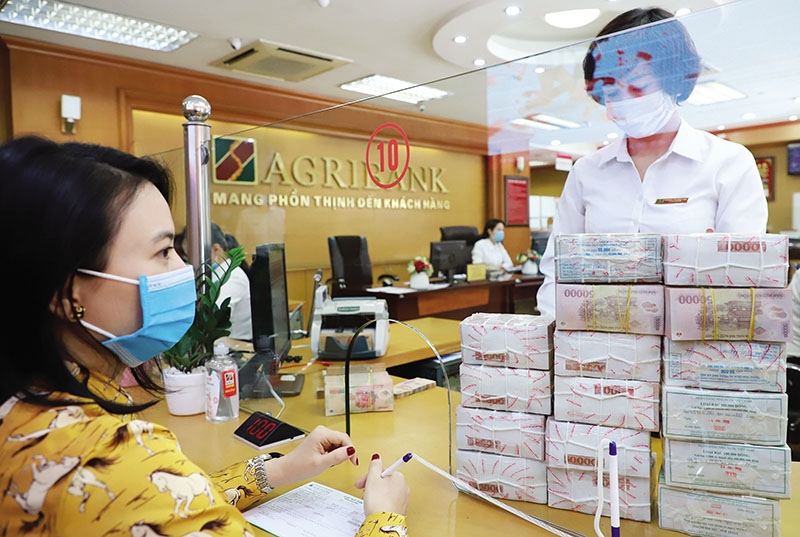 Agribank thực hiện giảm 20% trên mức lãi suất đang cho vay, tương đương với quy mô dư nợ khoảng 1 triệu tỷ đồng.