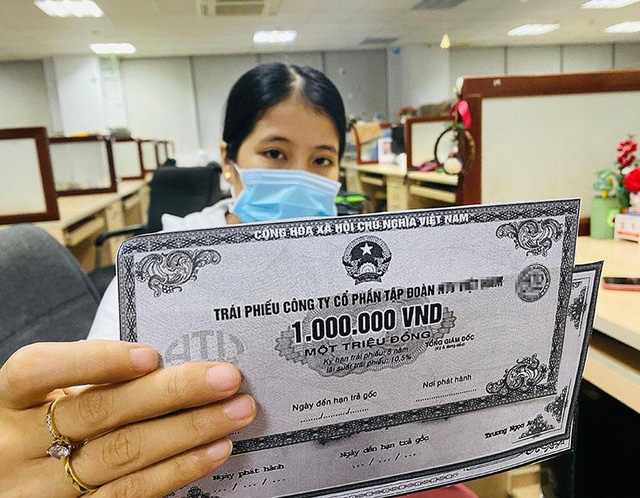 Từ đầu năm đến nay, giá trị phát hành trái phiếu ra công chúng giảm 60% so với cùng kỳ năm trước và giá trị phát hành trái phiếu riêng lẻ giảm 56%.