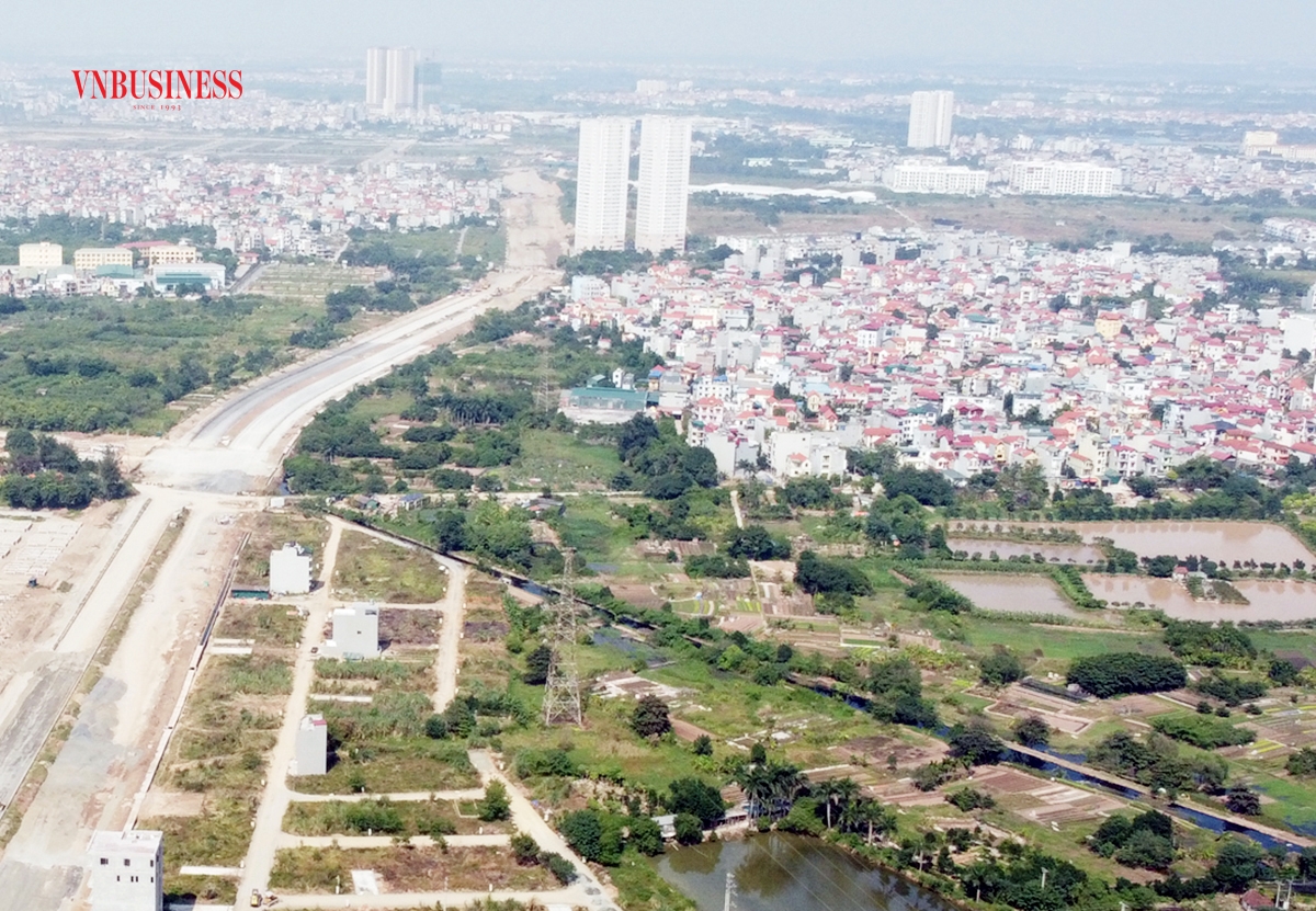 Cú hích hạ tầng là niềm hy vọng giúp thị trường bất động sản có thêm hơi ấm để tan băng.