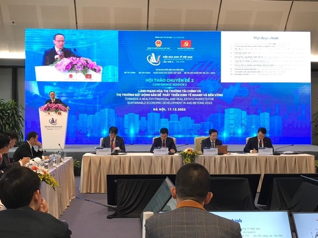 TS. Cấn Văn Lực, Chuyên gia kinh tế trưởng BIDV phát biểu tại sự kiện