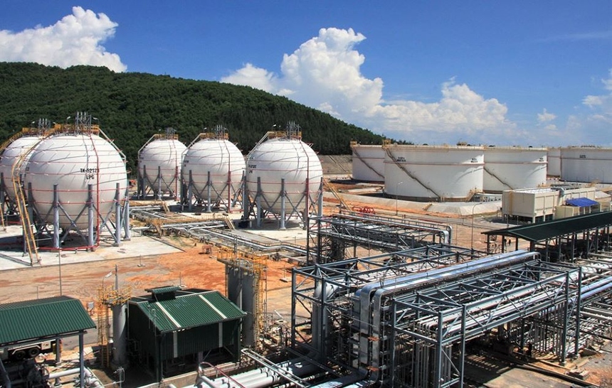 Dự án Tổ hợp lọc hóa dầu và Kho dự trữ quốc gia dầu thô, sản phẩm xăng dầu có tổng đầu tư hơn 18 tỷ USD.