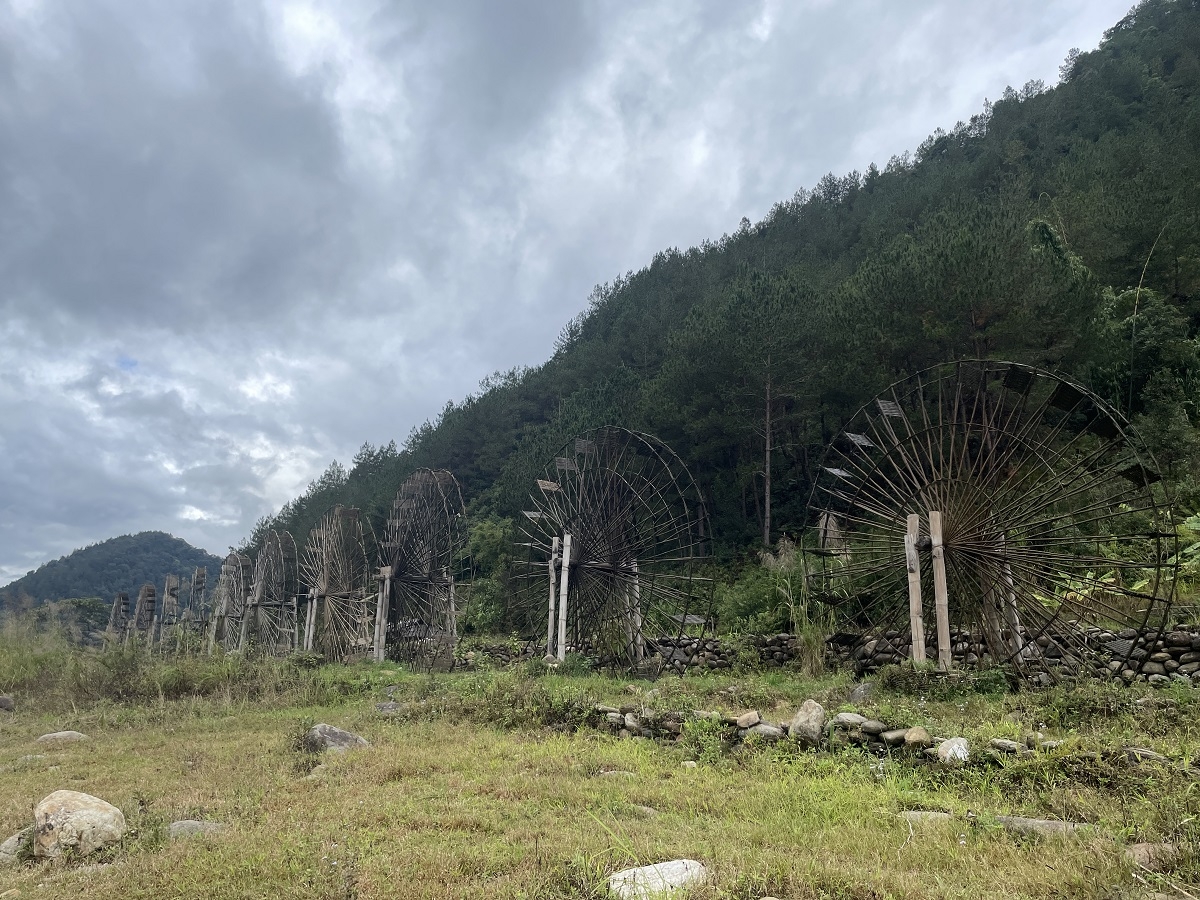 Cọn nước không ầm ào tiếng máy, không hao tốn nhiên liệu.