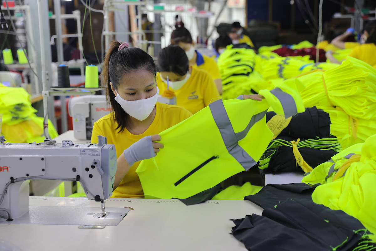 Triển vọng cho đầu năm 2023 là thấp, rủi ro vẫn là nguy cơ.