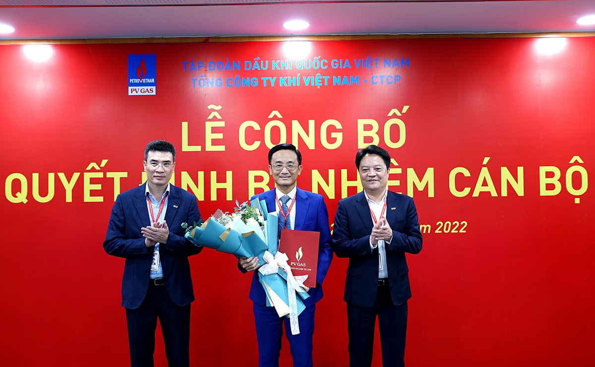 PV GAS đã tổ chức Lễ công bố và trao quyết định về công tác cán bộ cho đồng chí Trần Nhật Huy.