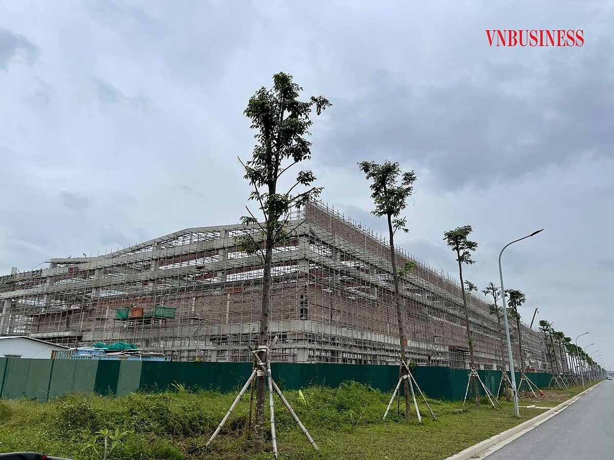 Cầu yếu vẫn là gánh nặng lớn nhất và chưa có dấu hiệu giảm bớt khi thị trường bất động sản gần như đóng băng là một trong những nguyên nhân gây ảnh hưởng đến lợi nhuận doanh nghiệp ngành thép.