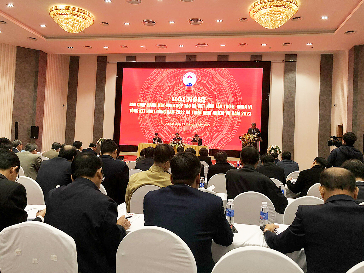 Toàn cảnh Hội nghị BCH Liên minh HTX Việt Nam lần thứ sáu, khóa VI, nhiệm kỳ 2020-2025 diễn ra ngày 29/12.