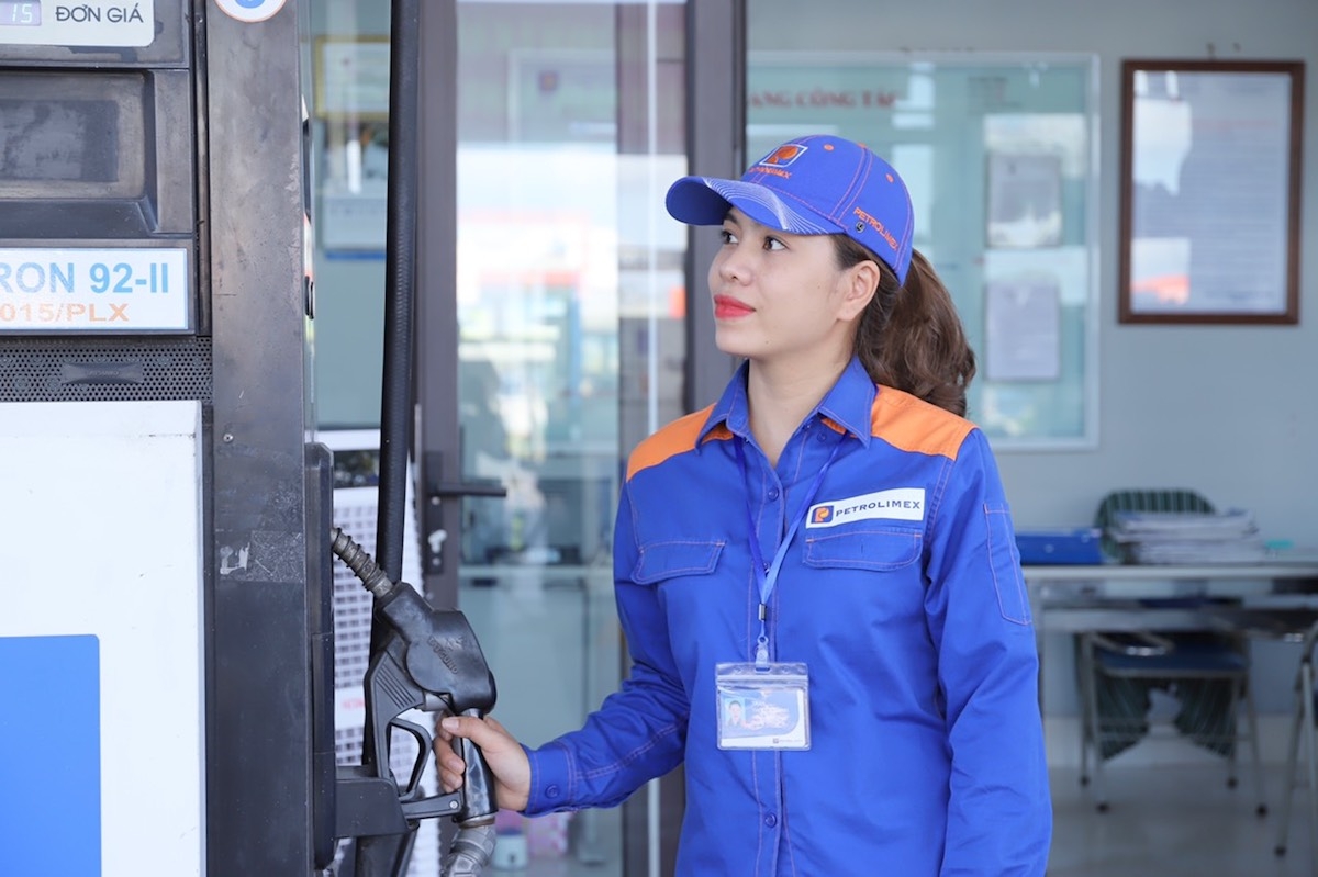 Giá xăng dầu sẽ được lùi sang kỳ điều hành tiếp theo - ngày 1/2.