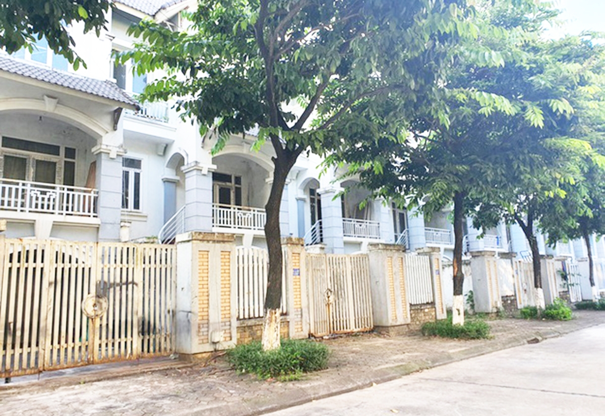 Tồn kho bất động sản vẫn đang tiếp tục gia tăng, tạo sức ép lớn lên các doanh nghiệp địa ốc (Ảnh minh họa: DT).