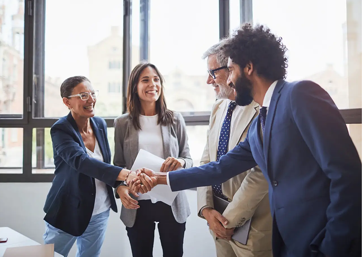 ChatGPT có thể đưa ra lời khuyên sáng suốt về cách bắt đầu kinh doanh và đưa ra các quyết định chiến lược.