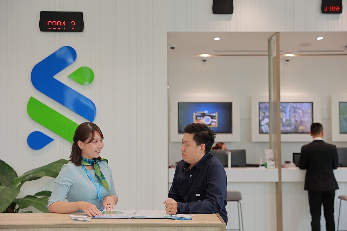 Ngân hàng Standard Chartered Việt Nam hỗ trợ các khách hàng trong việc thúc đẩy lộ trình phát triển bền vững.