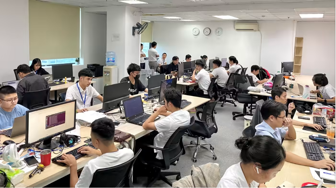 15 công ty chuyên phát triển ứng dụng điện thoại thông minh và phần mềm blockchain.