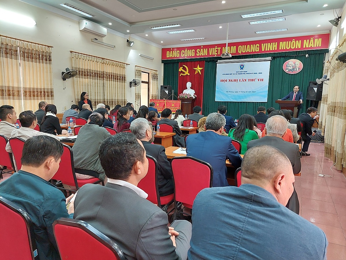 Quang cảnh hội nghị.