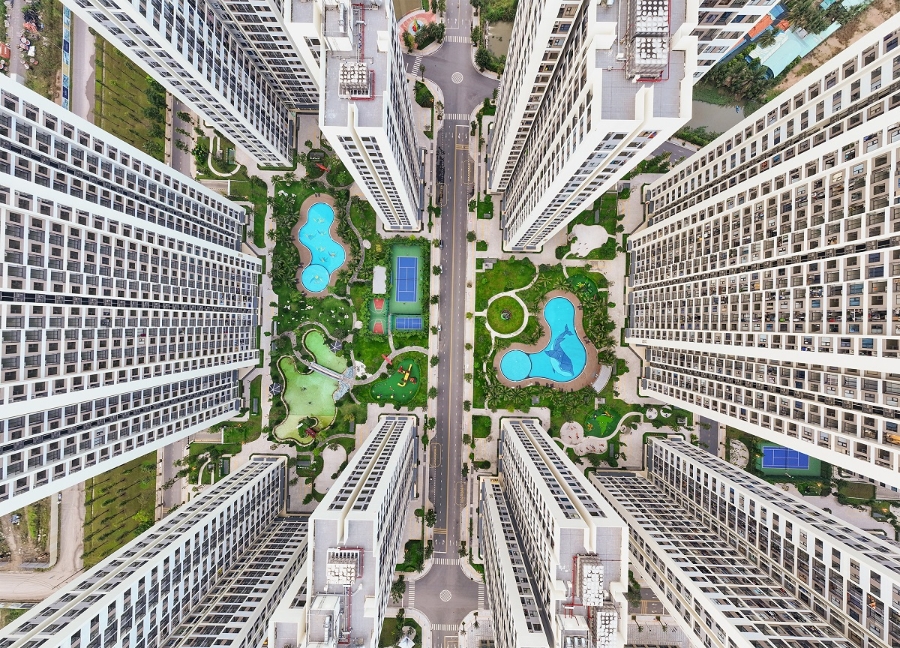 Các giải pháp tháo gỡ khó khăn của Chính phủ đang tạo cú hích để thị trường bất động sản phục hồi.