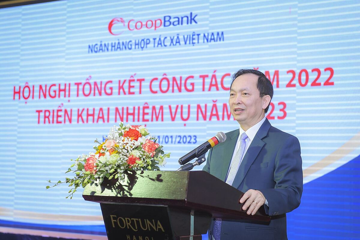 Phó Thống đốc Thường trực NHNN Đào Minh Tú phát biểu chỉ đạo tại Hội nghị.