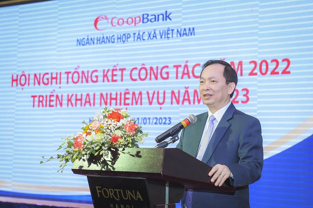 Phó Thống đốc Thường trực NHNN Đào Minh Tú phát biểu chỉ đạo tại Hội nghị.