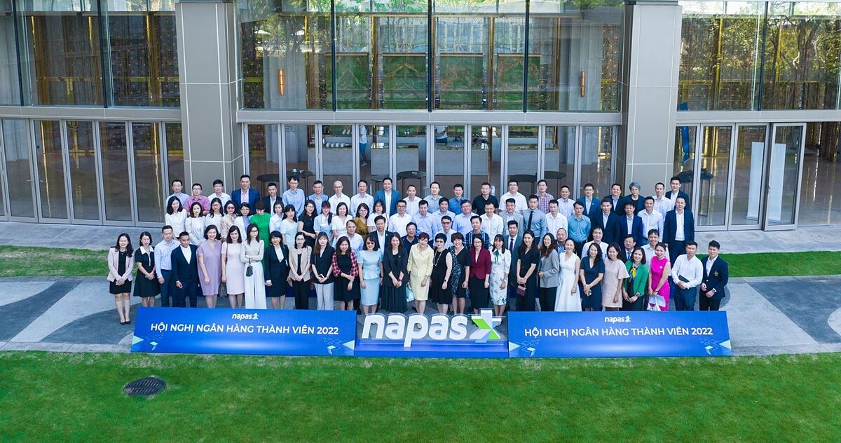 Lãnh đạo của hơn 60 Tổ chức thành viên tham dự Hội nghị Ngân hàng Thành viên của NAPAS 2022.