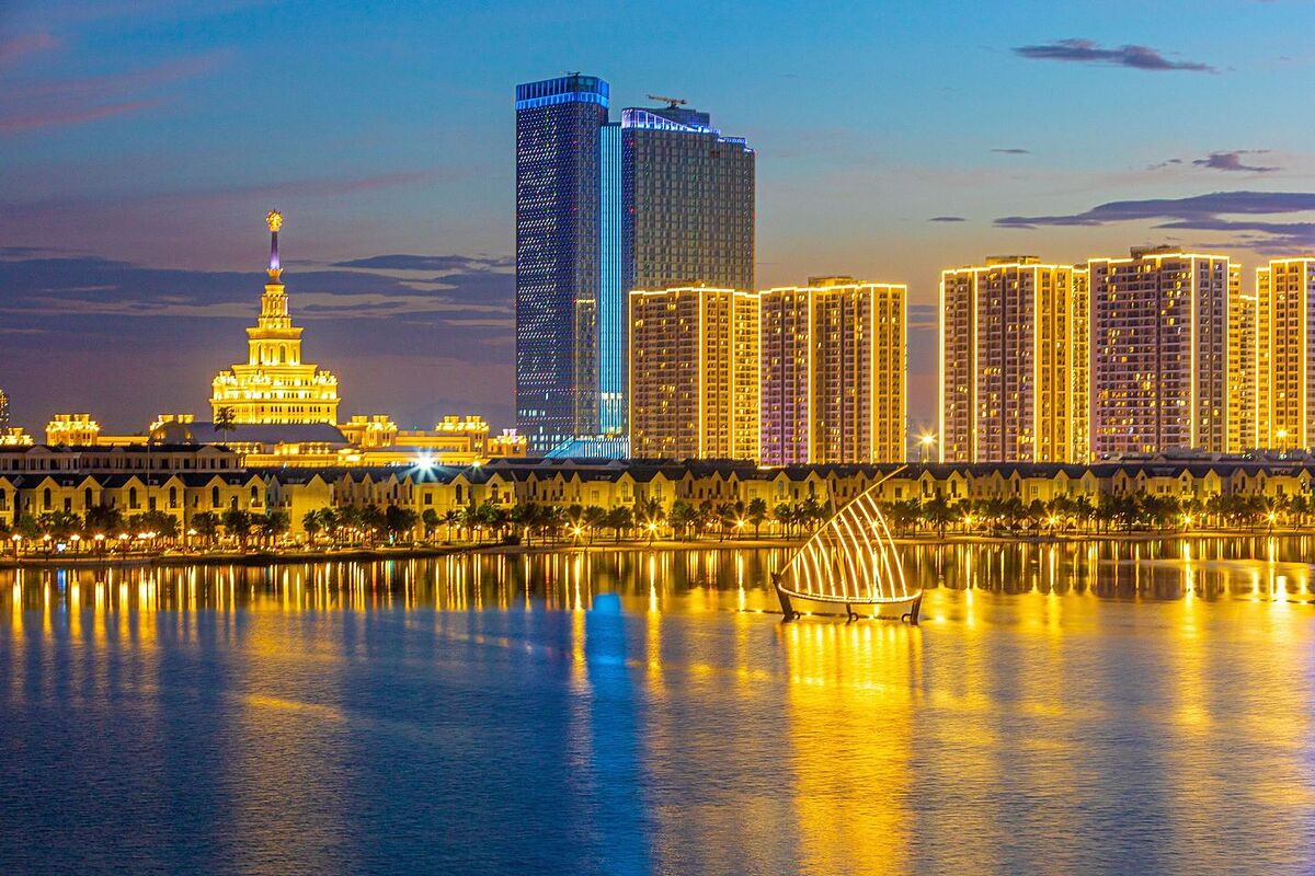 Dự án Vinhomes Ocean Park đã thu hút làn sóng dịch chuyển dân cư với hơn 55 nghìn người đã về sinh sống, tạo thành trung tâm mới của phía Đông.