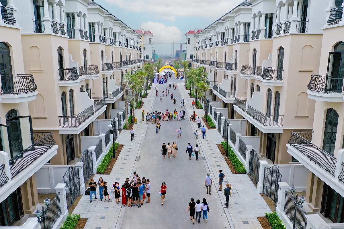 Sở hữu cuộc sống thượng lưu trong lòng “siêu quần thể đô thị biển” Vinhomes luôn là giấc mơ của nhiều người.