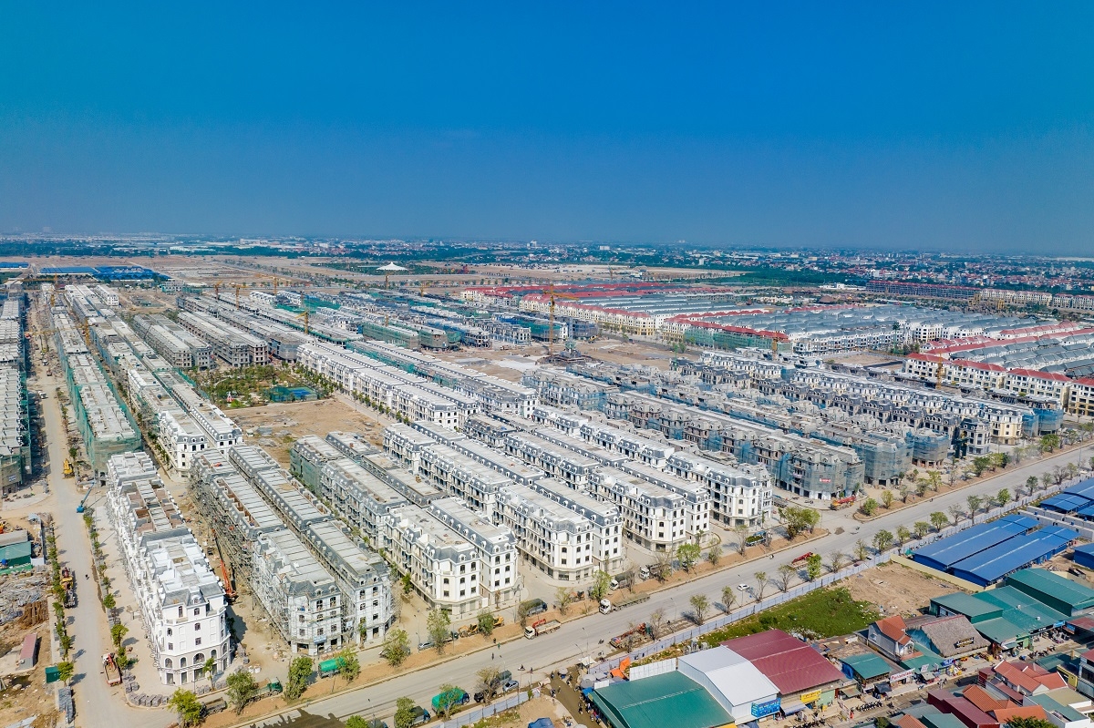 Tiến độ thi công, bàn giao đại đô thị biển Vinhomes luôn khiến khách hàng hài lòng.