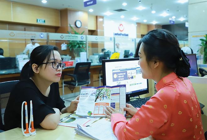 NHNN khẳng định pháp luật về kinh doanh bảo hiểm đã quy định quyền và nghĩa vụ của các bên liên quan trong kinh doanh bảo hiểm trên nguyên tắc tình nguyện, phù hợp với nhu cầu tài chính của khách hàng. (Ảnh minh hoạ: Int)