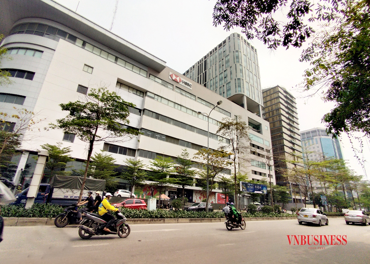 Bất động sản văn phòng cũng đang chững lại bởi áp lực của biến động kinh tế, túi tiền của doanh nghiệp bị ảnh hưởng (Ảnh minh họa)