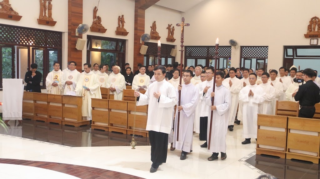 Các tín đồ Công giáo ở Tiền Giang luôn phát huy tinh thần “kính Chúa, yêu nước”.