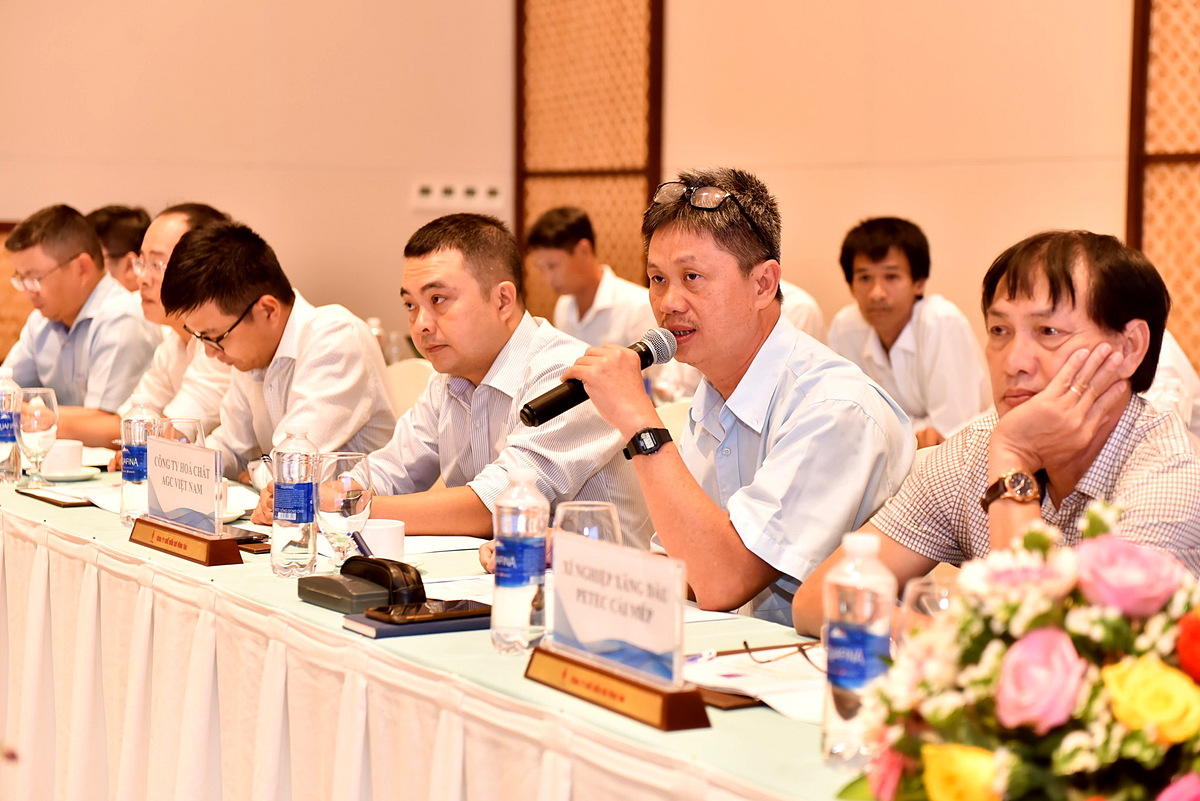 Nhiều góp ý, chia sẻ vướng mắc được nêu lên tại Hội nghị để đẩy mạnh công tác phối hợp và cung cấp dịch vụ cảng tại KCTV.