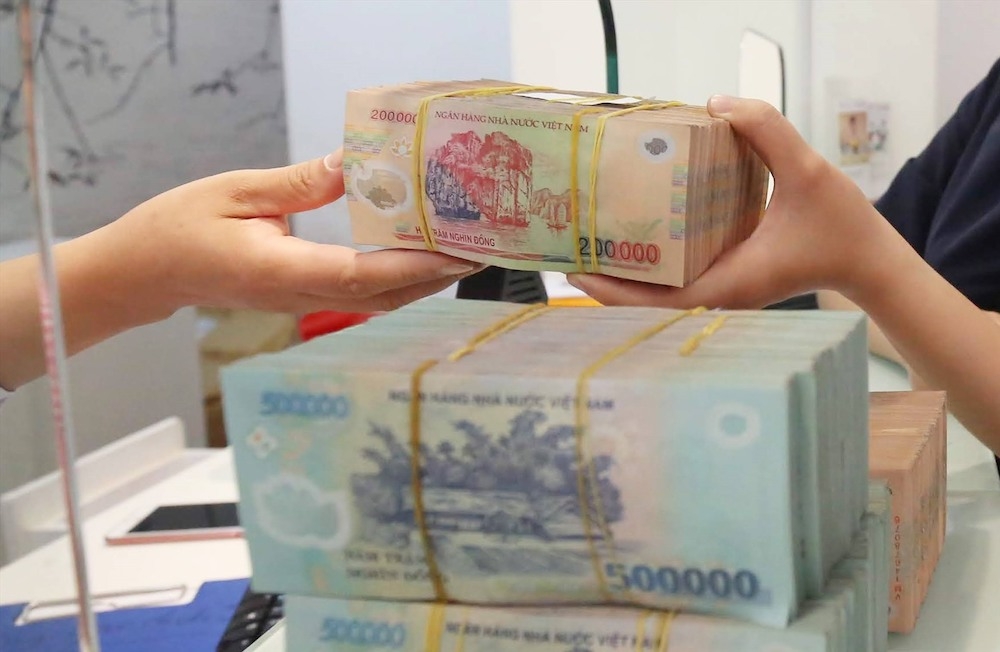 Lãi suất cho vay giảm khoảng 1-2 điểm % từ đầu năm khi nhiều ngân hàng tung ra các gói tín dụng ưu đãi. (Ảnh minh hoạ: Int)