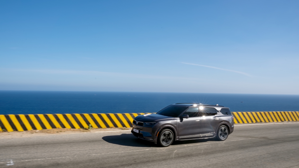 Thiết kế VF 9 là sự kết hợp giữa kiểu dáng SUV mạnh mẽ và những đường nét tinh tế từ Pininfarina