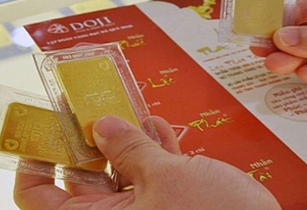 Chênh lệch giá mua bán vàng SJC rút ngắn xuống còn 600.000 - 700.000 đồng/lượng. (Ảnh: Int)