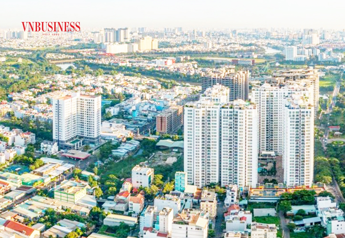 Doanh nghiệp khó bán, khách hàng ngại mua khiến thị trường nhà ở tiếp tục trầm lắng.