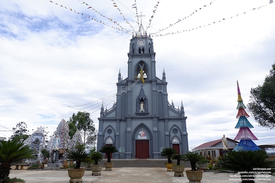 Giáo xứ Nhân Cơ ở xã Nhân Cơ, huyện Đắk R’lấp.