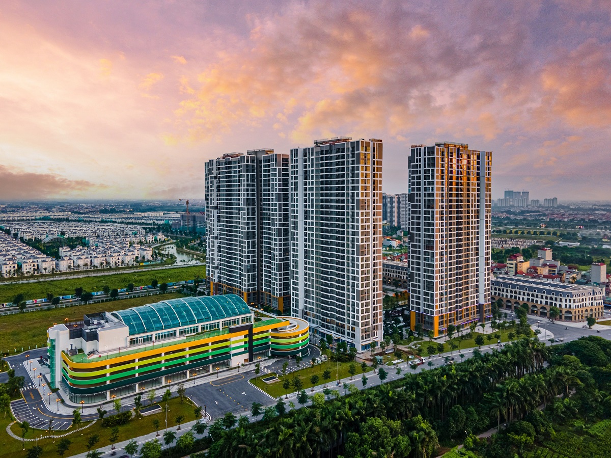 Tòa R1.01 The Zenpark nằm gần tuyến đường sắt đô thị Metro số 8 mang đến khả năng liên kết vùng mà còn làm cho giá trị BĐS tăng cao.