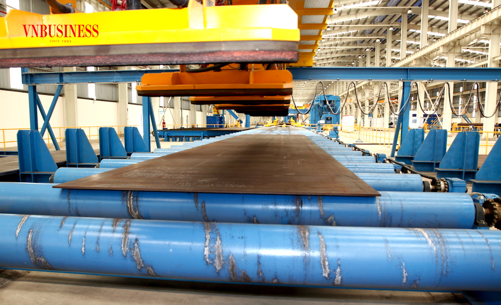 Với chi phí điện tăng 3% làm cho giá vốn hàng bán tăng thêm, khi đó tổng lợi nhuận trước thuế của ngành thép có thể giảm tối đa là 15%.